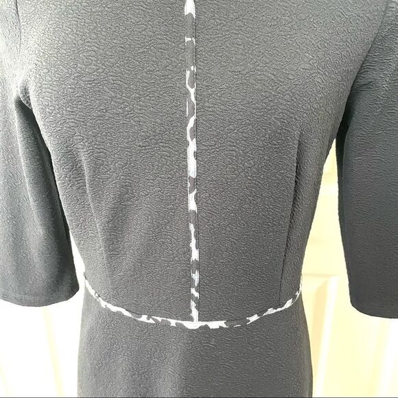 Black 3/4 sleeve dress with leopard trim - Picture 7 of 11